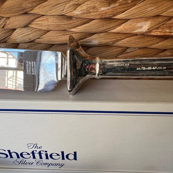 Sheffield serving utensils in original box - Picture 2 of 6